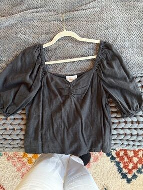 H&M Women's Black Linen Puff Sleeve Top